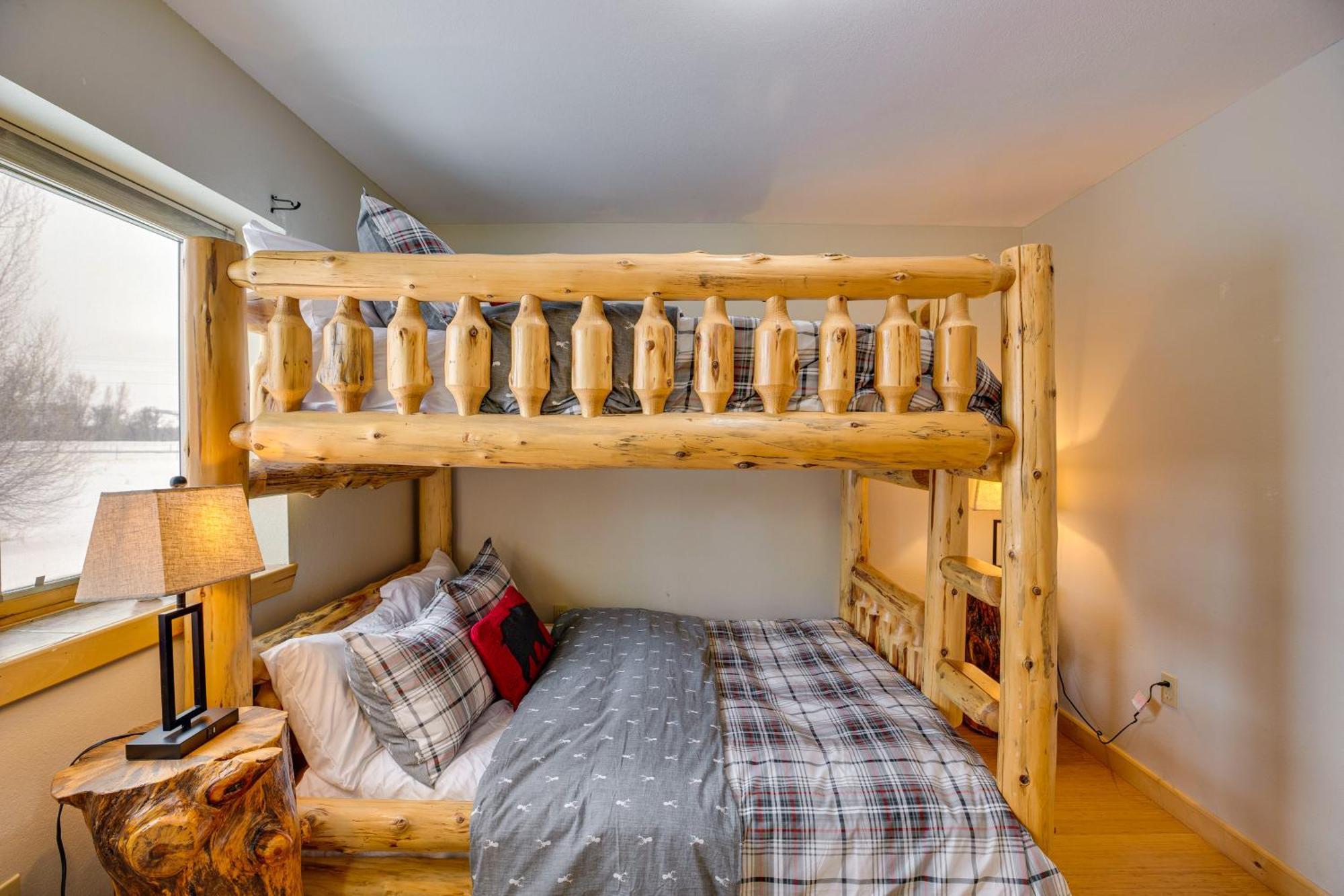 Spacious Gunnison Home Ski, Hike, Bike And Fish! Εξωτερικό φωτογραφία